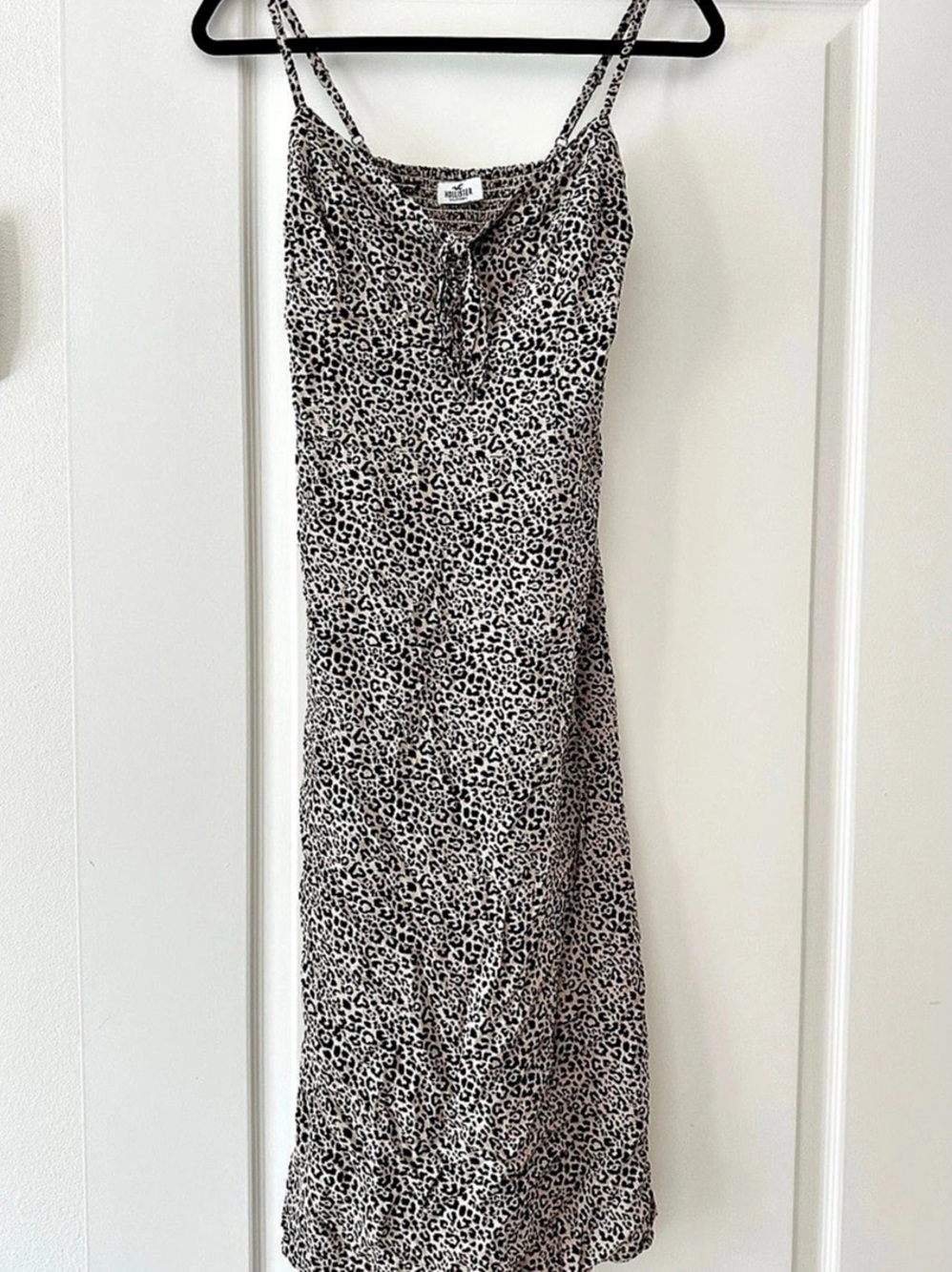 Hollister Leopard Print Maxi Dress Size Medium Like New
